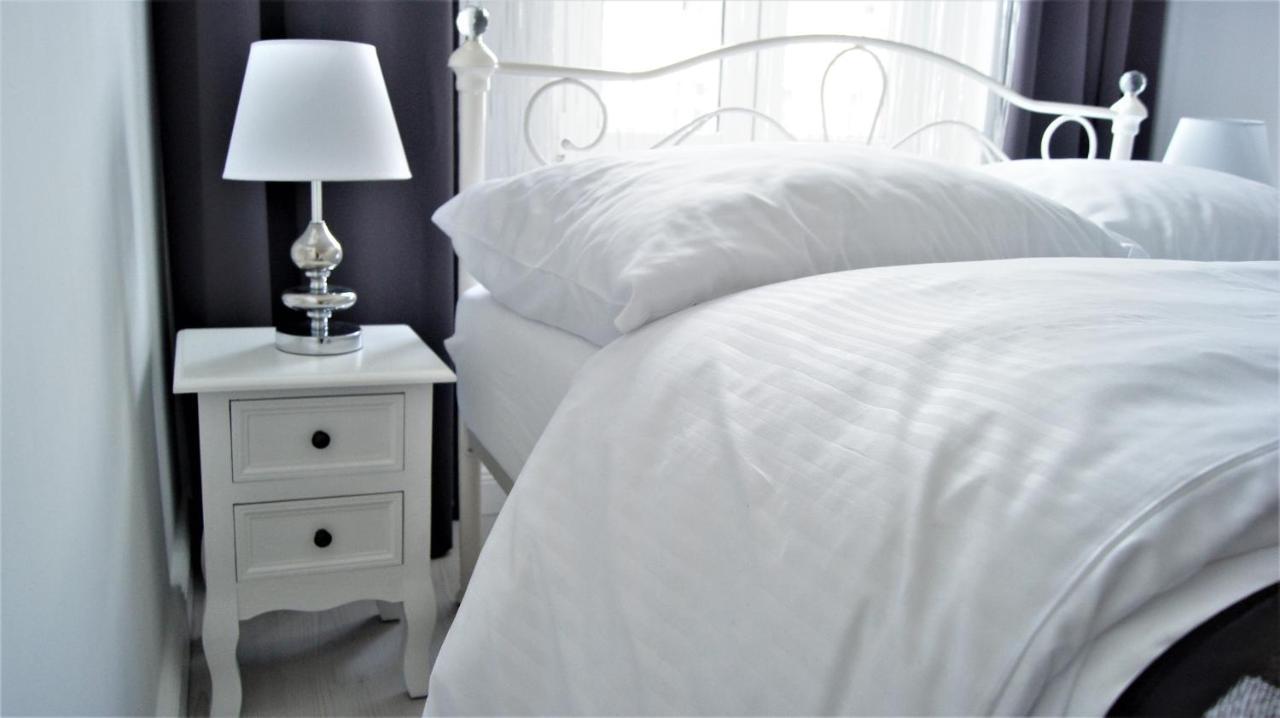 Przestronny Apartament Contento- Wroclaw Centrum Apartment ภายนอก รูปภาพ